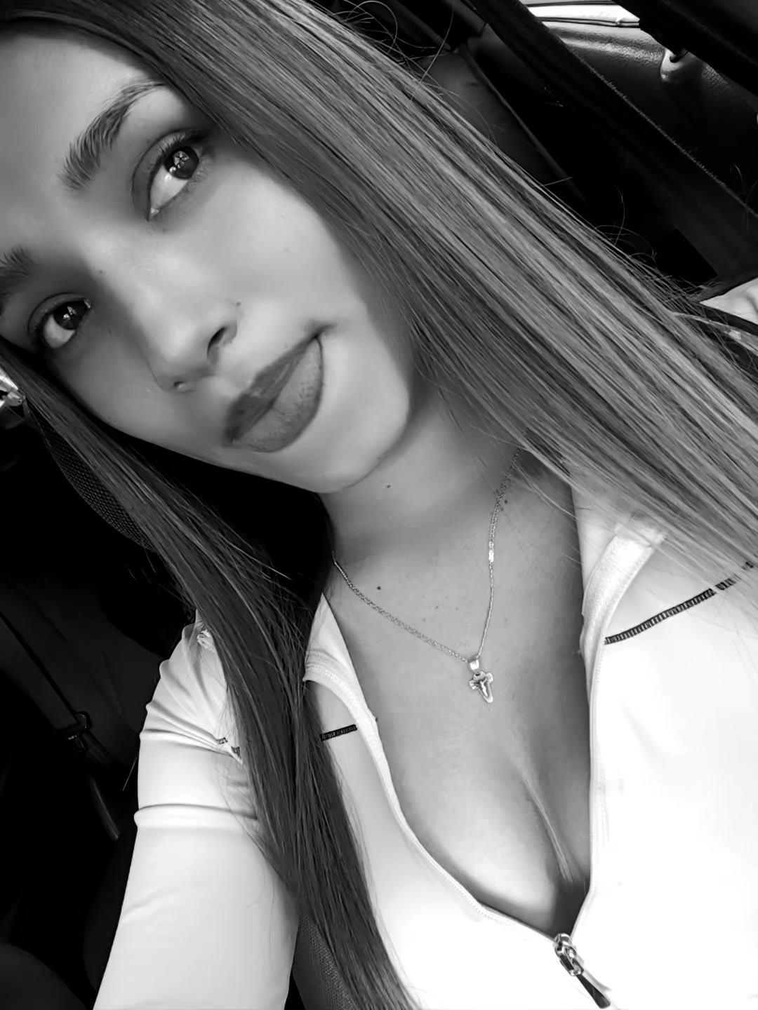 @🦋Yesika Fuentes🧿