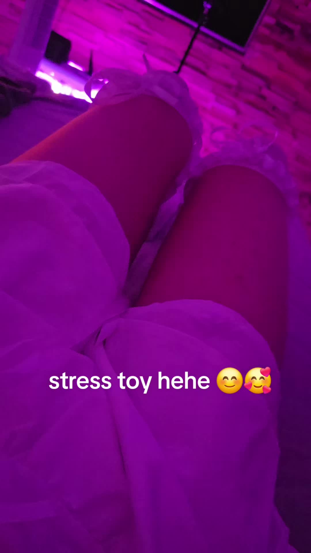 @femboy_flaeveil