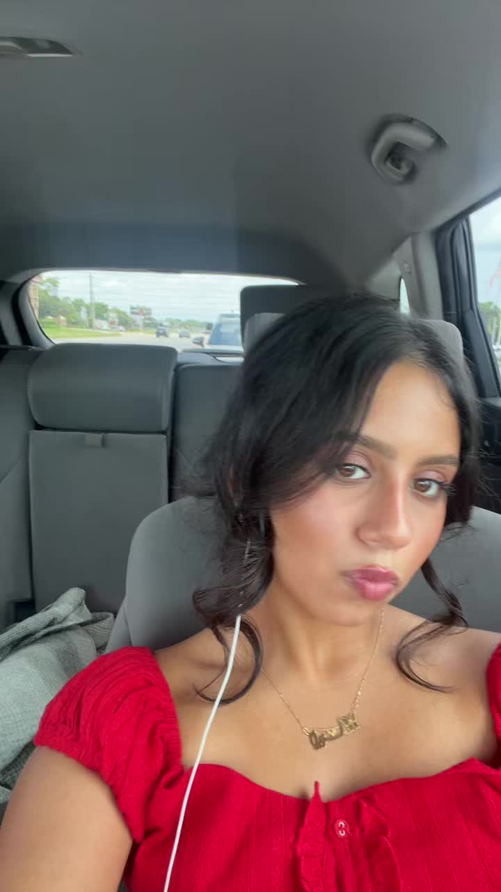 @imsoaleena