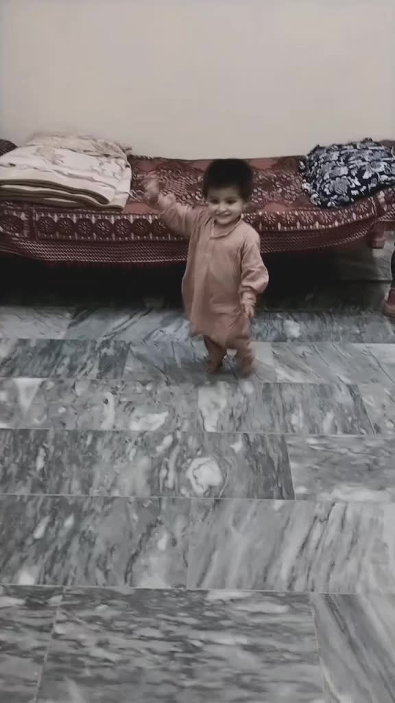 @Qaisaryar
