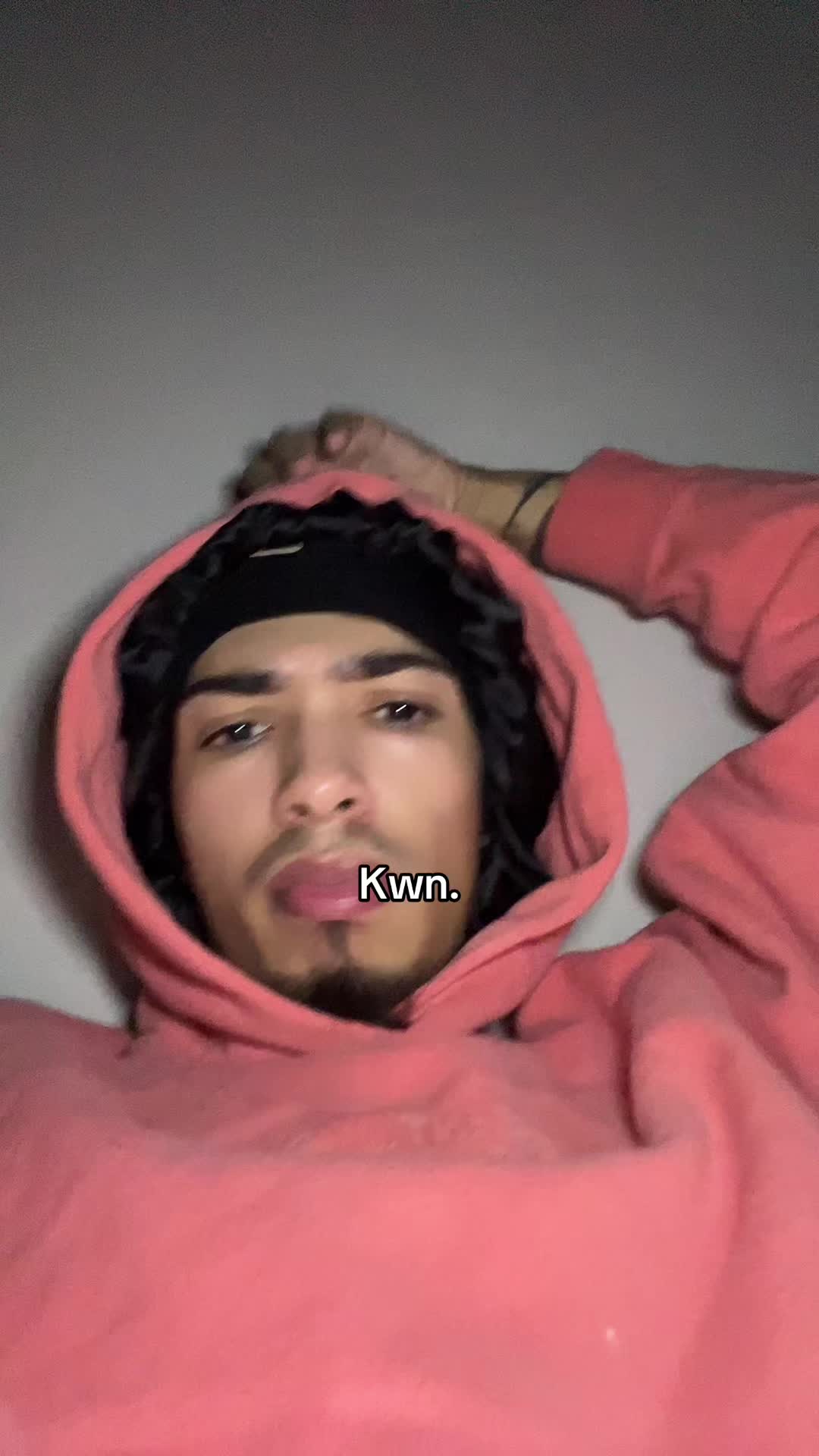 @￼