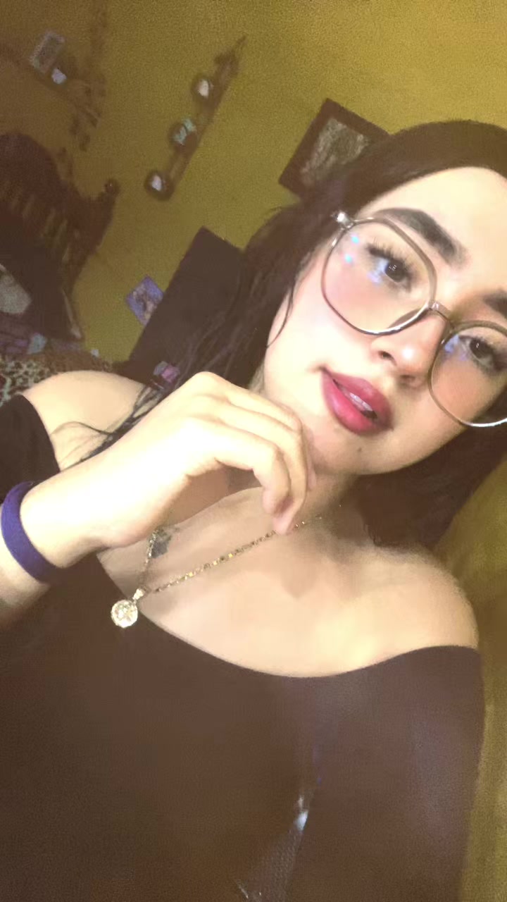 @Yuri González