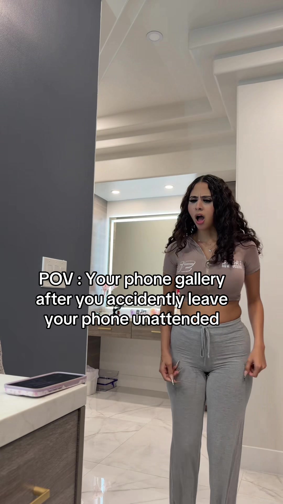 @𝒯𝒾𝓃𝒶
