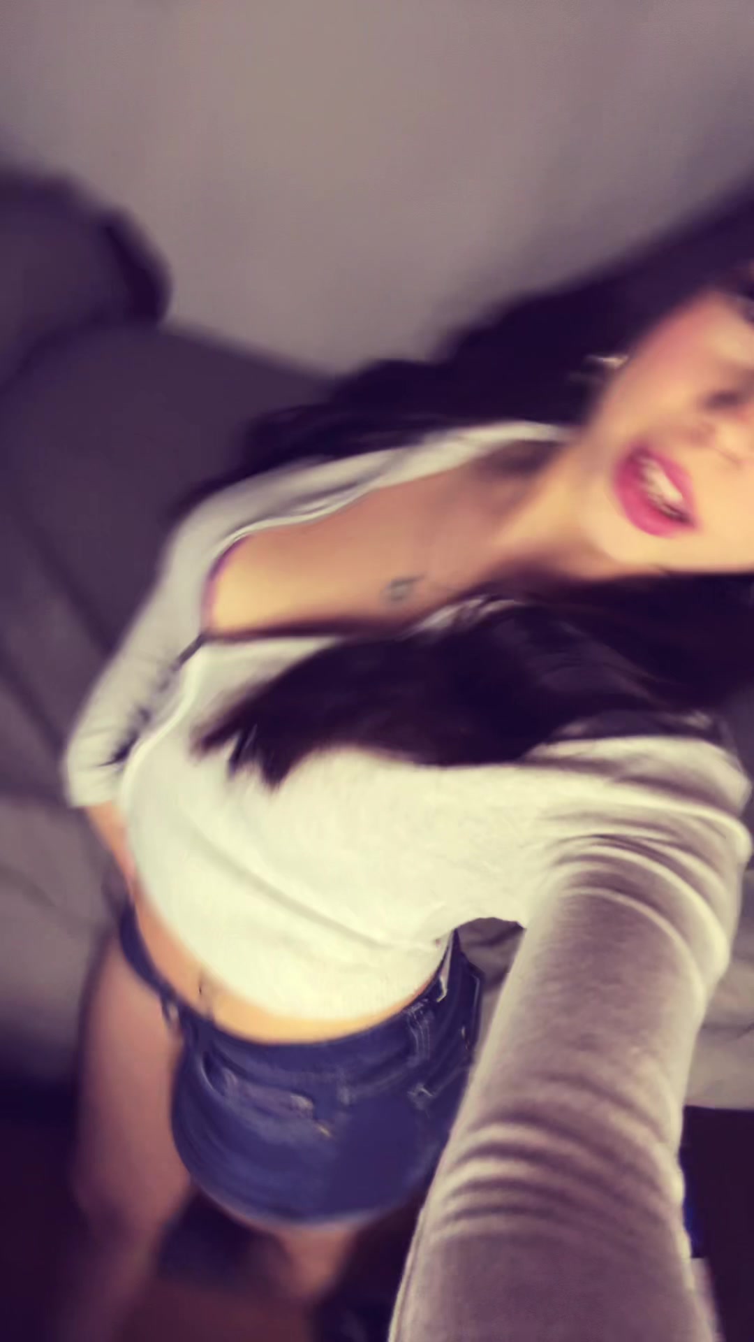 @🐰