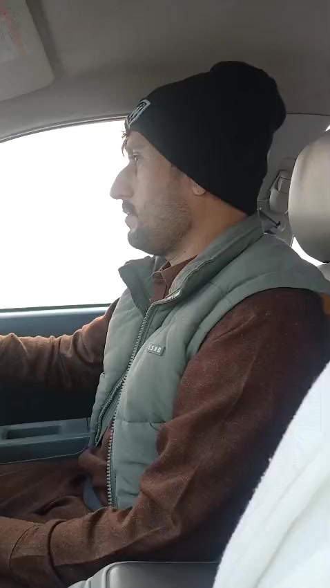 @Zia_Khan