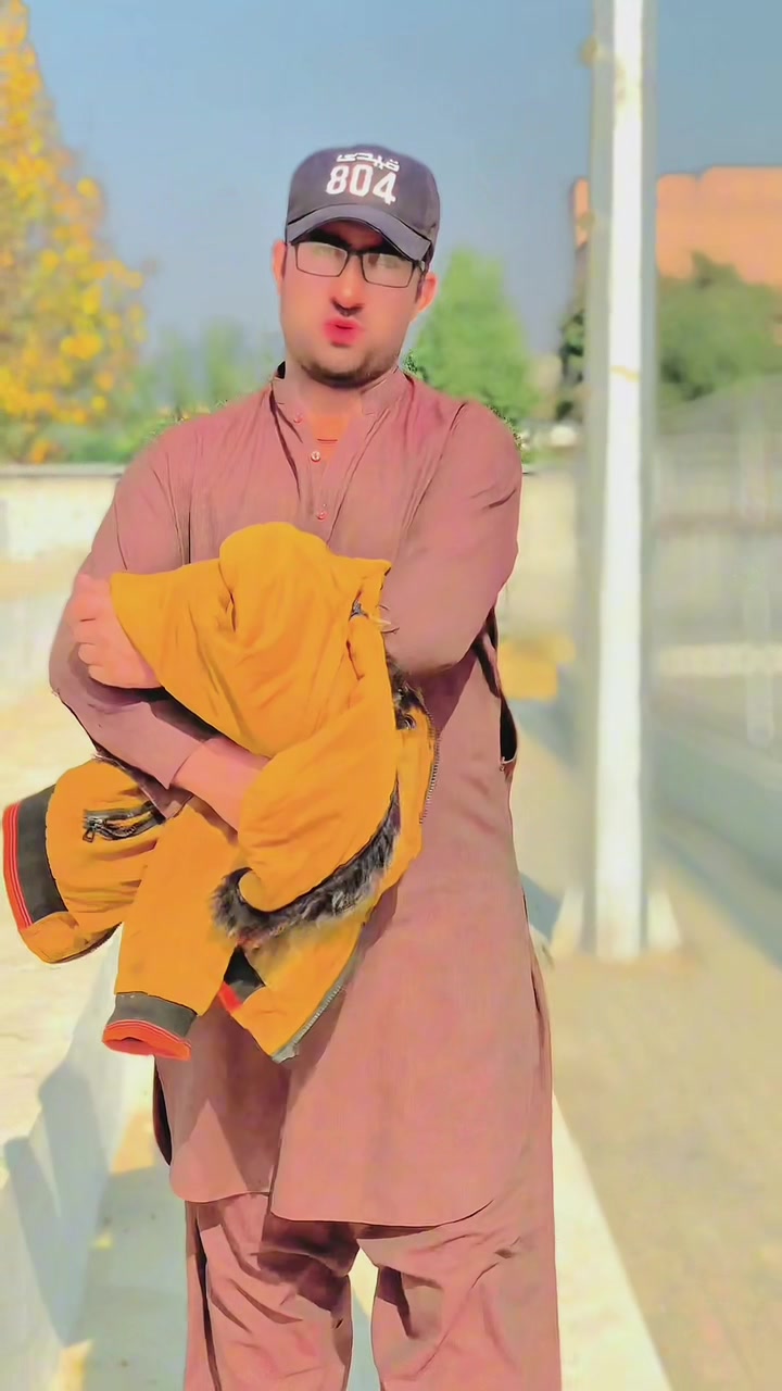 @RaZzAQ⚡