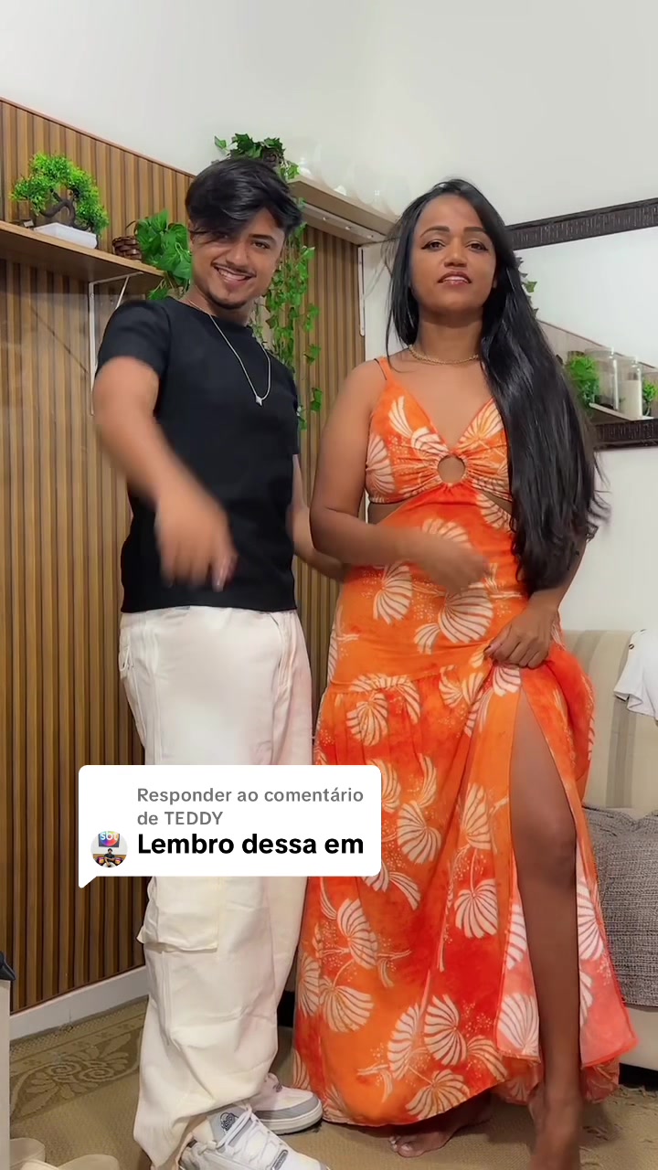 @ale_neves_oficial