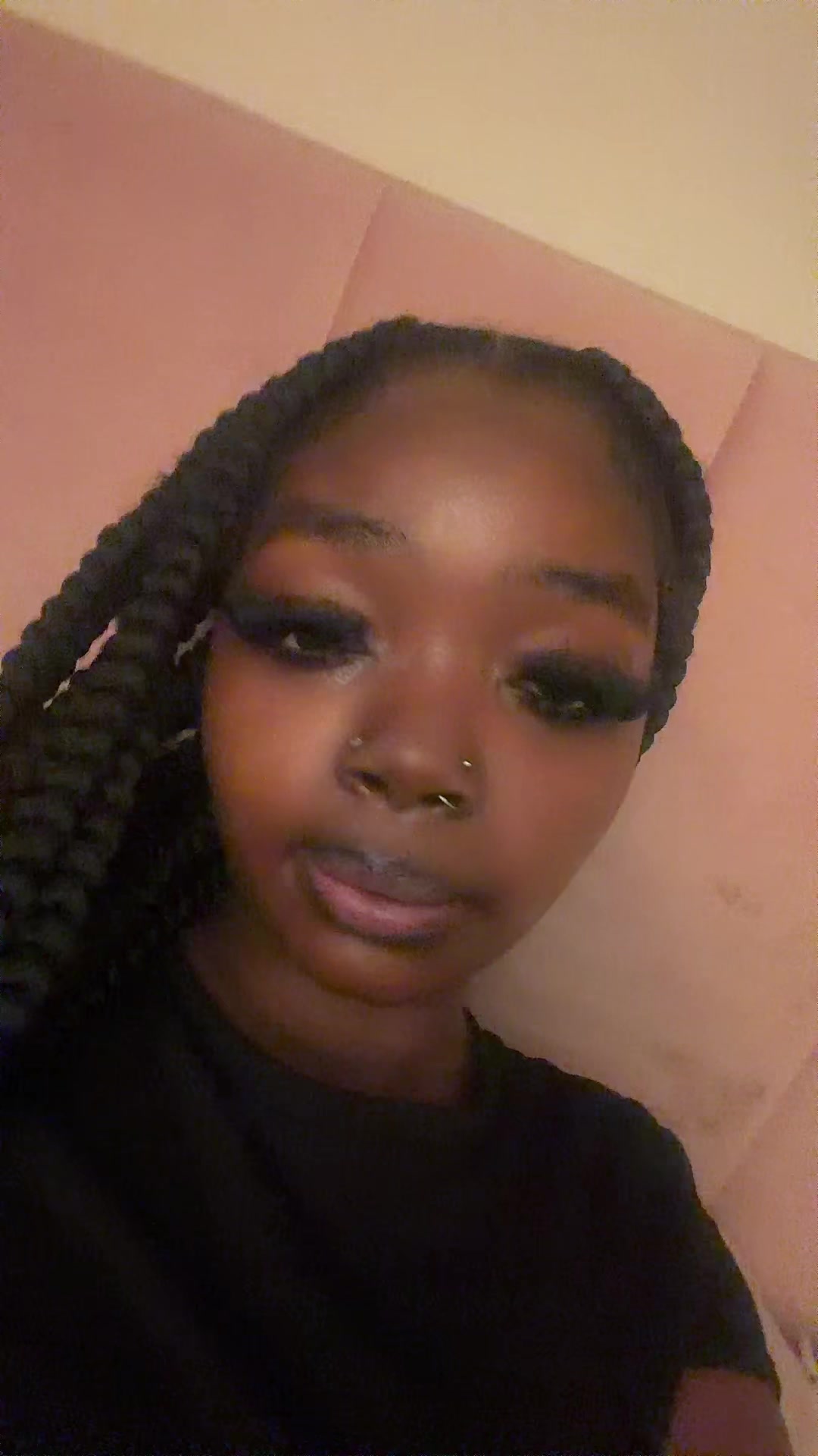 @lovelynii_