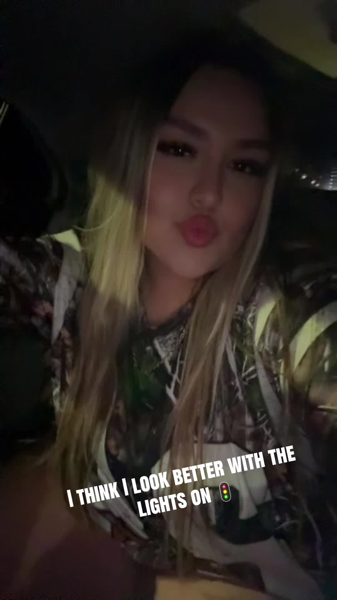 @aizlynn_
