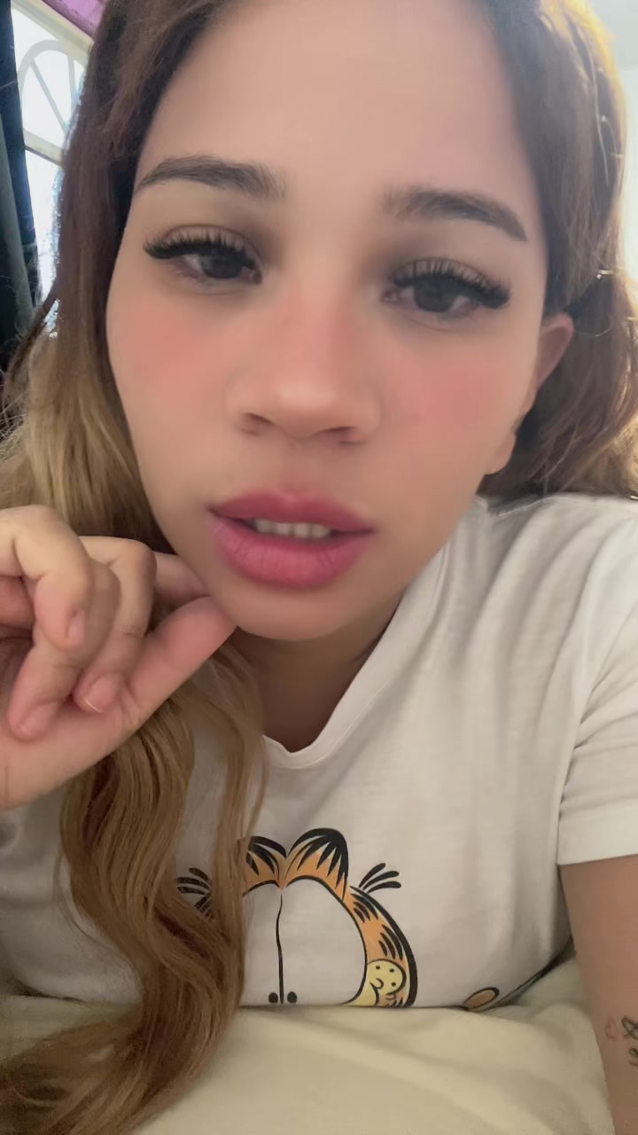 @karliitha🦂