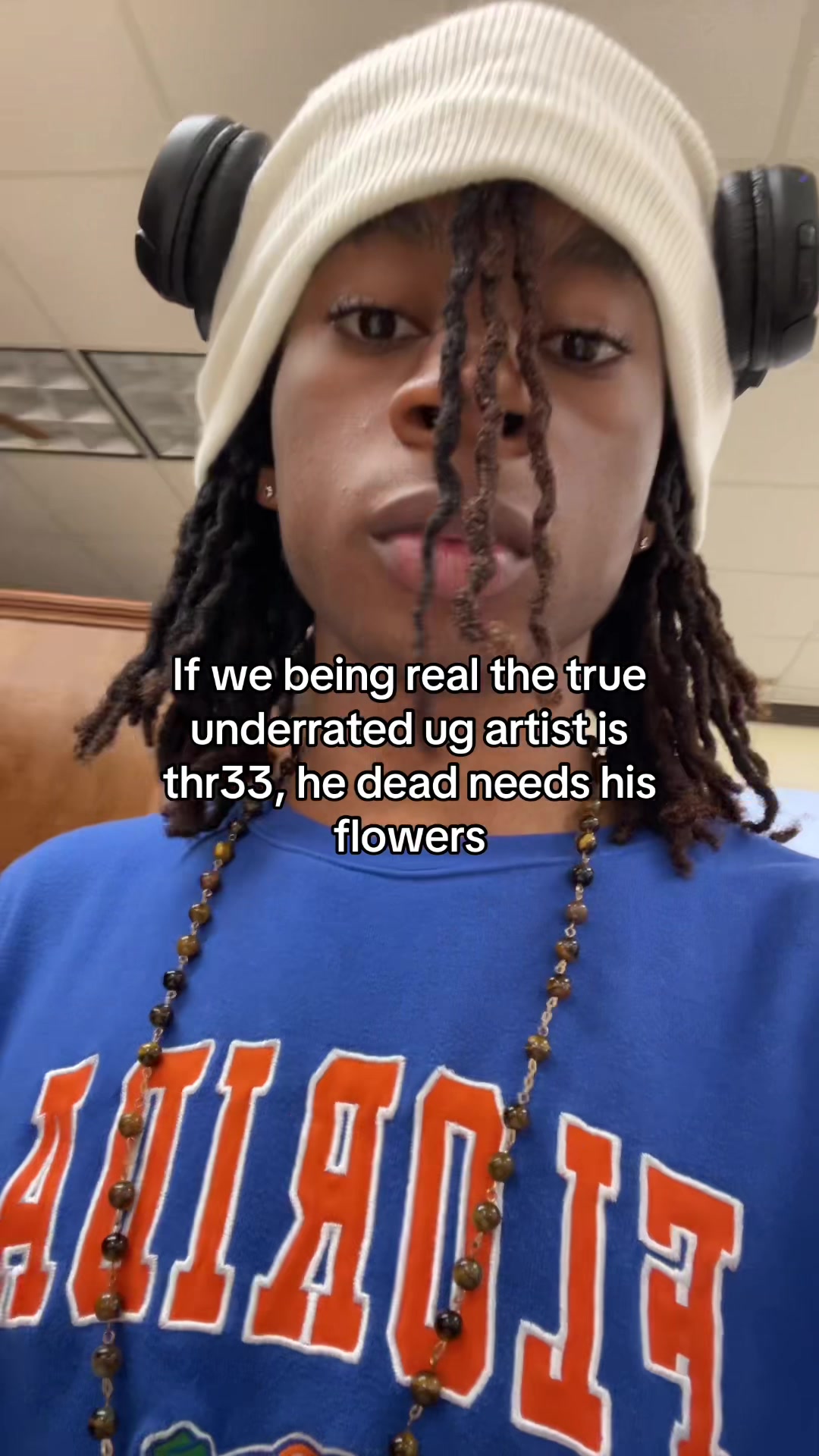 @🀥