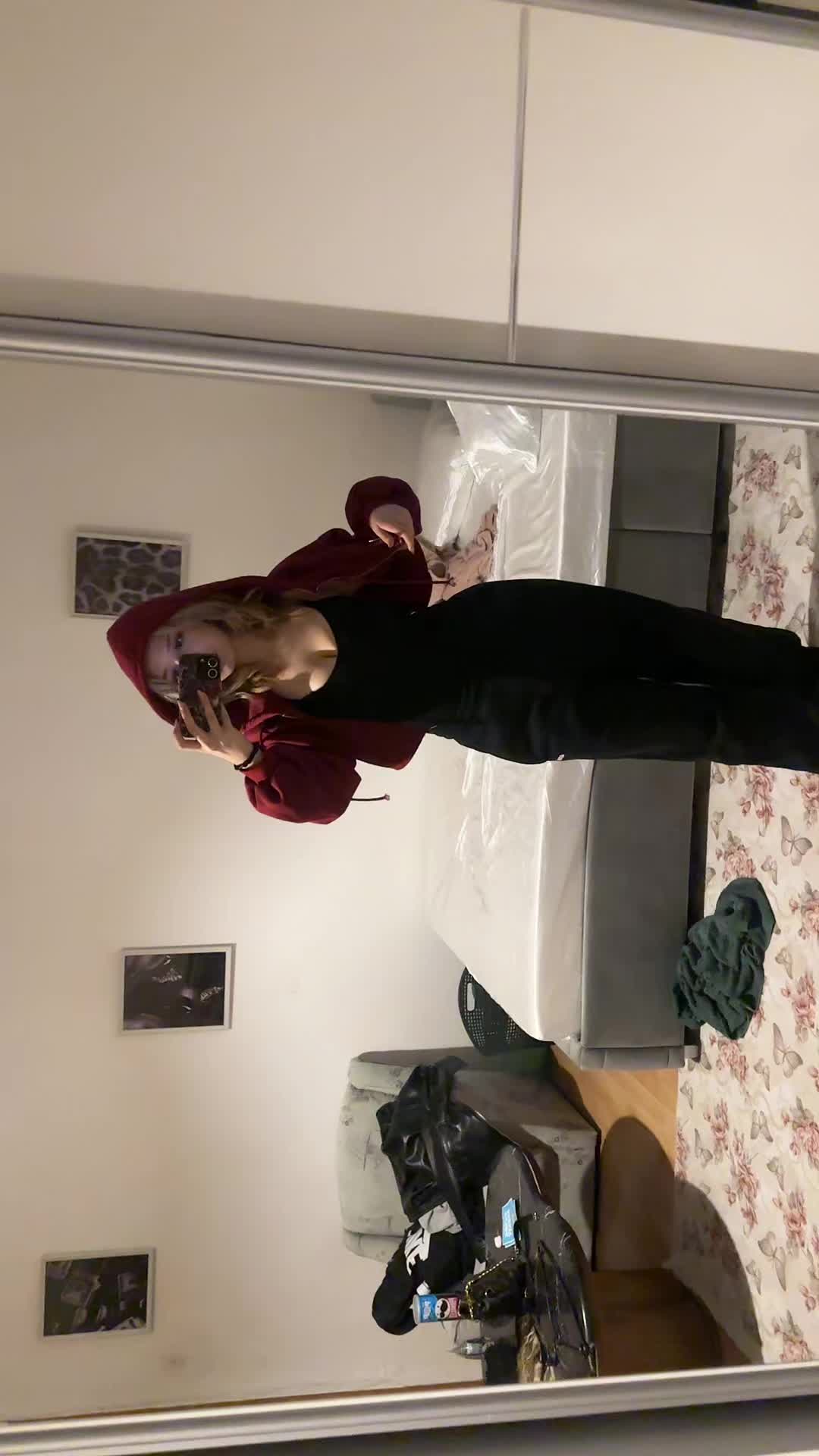 @elisa naz