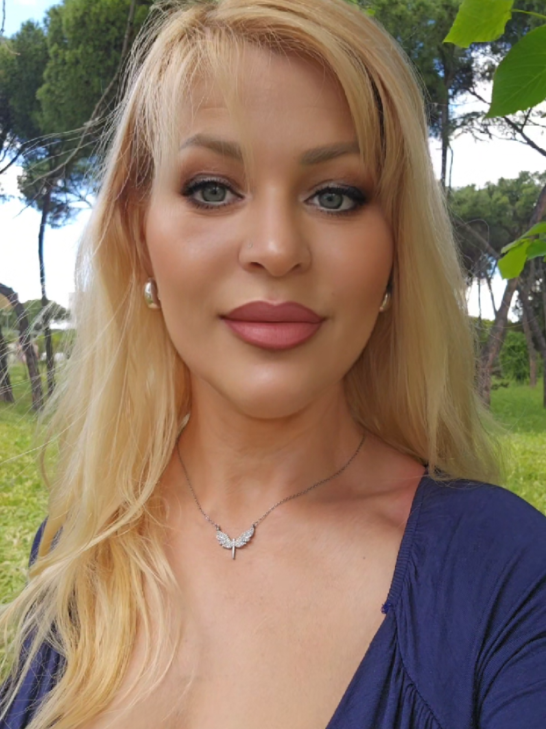 @Anamaria🇷🇴🇮🇹🦂