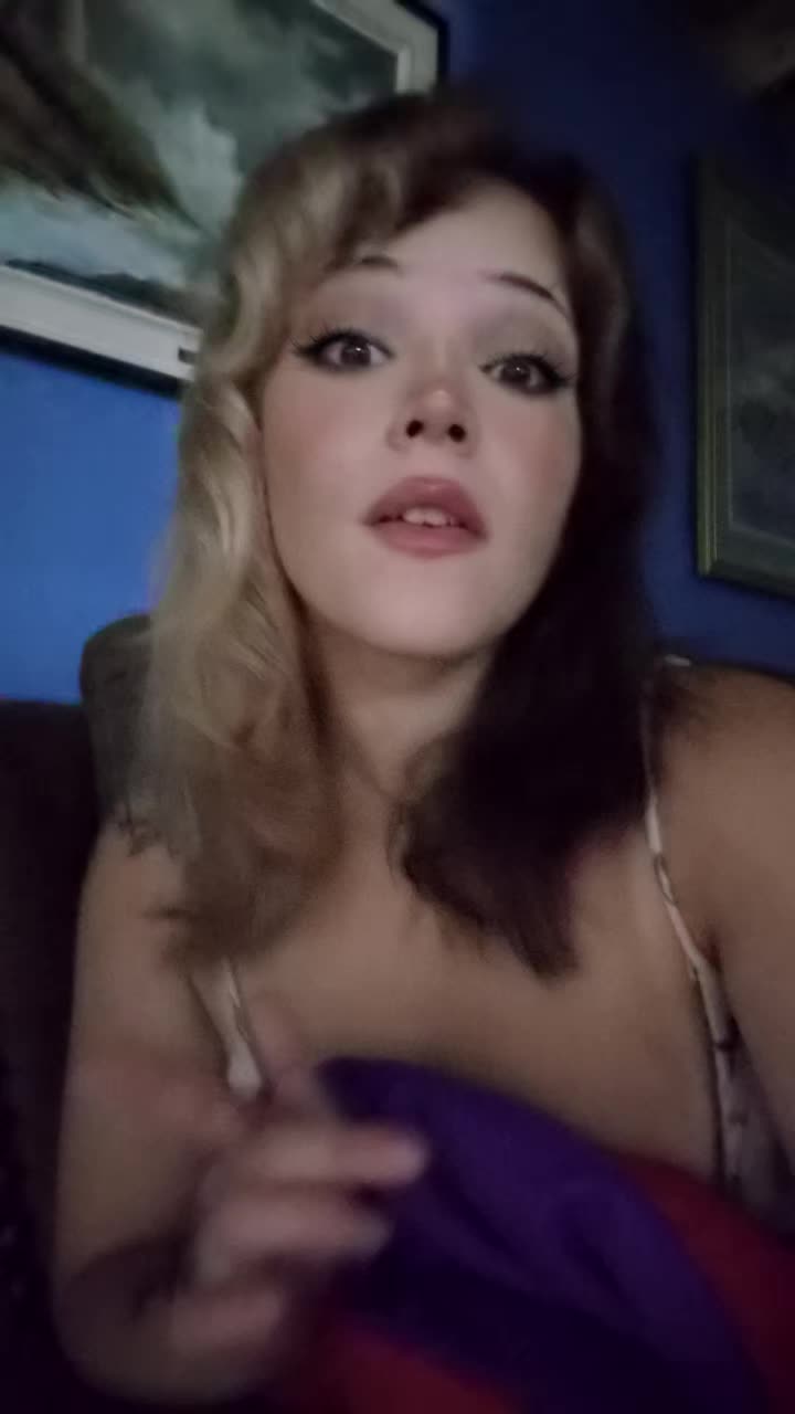 @Pog Bunny 💋