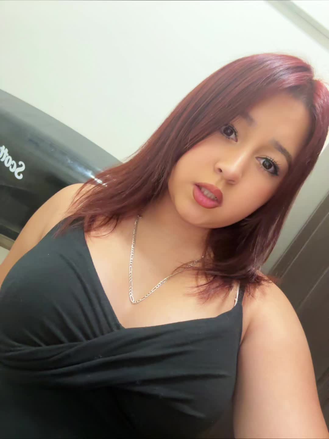 @𝐥𝐢𝐧𝐚♡