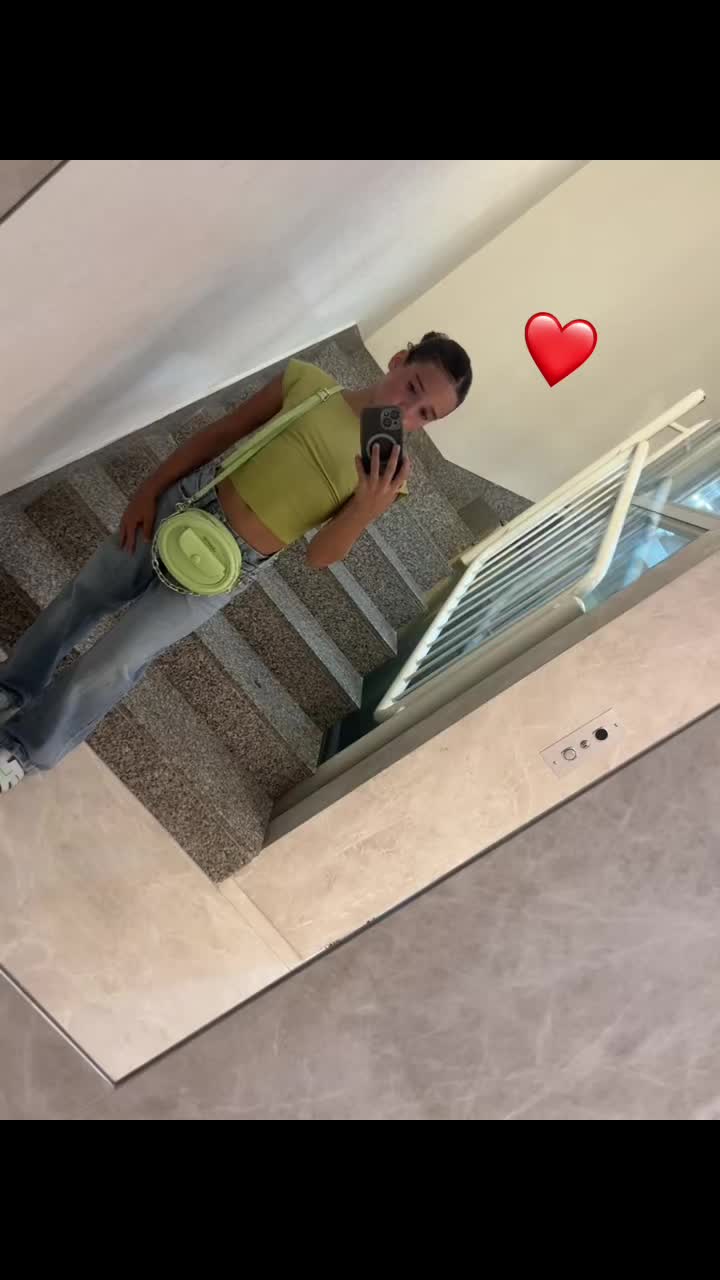@annarella