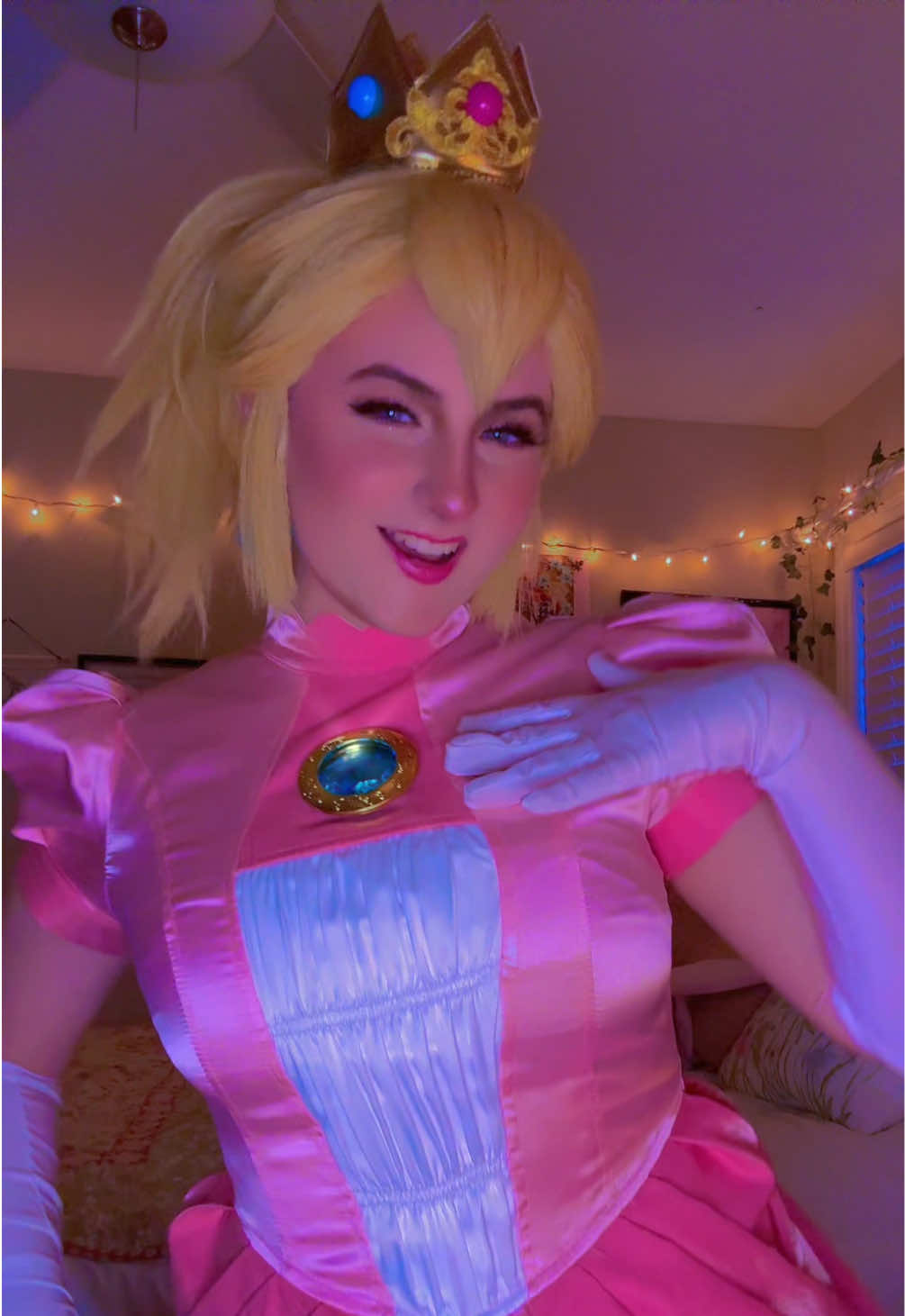 @charliesewscosplays