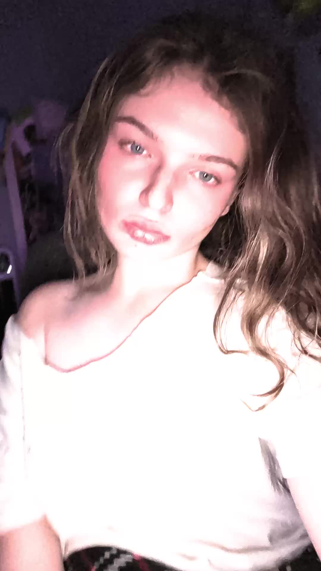 @sophia uu loserr✝️🥎🎸 🦇