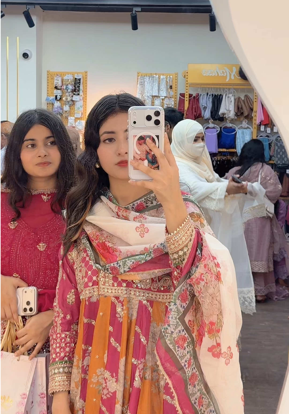 @Faizaaaaa