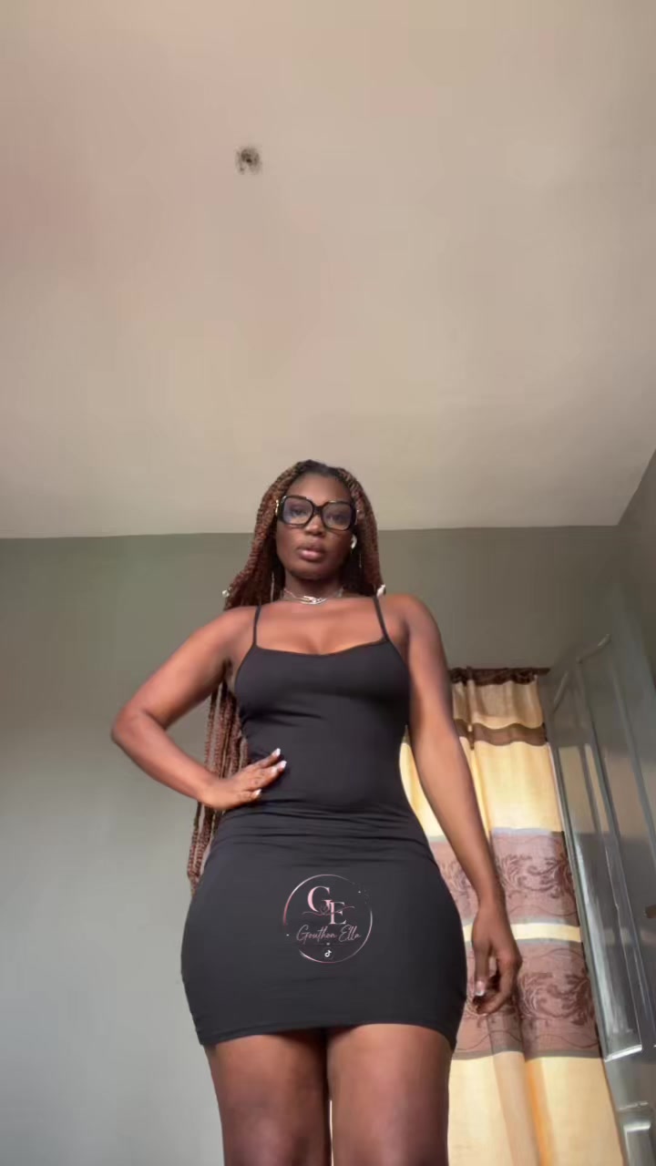 @Ella🦂❤️