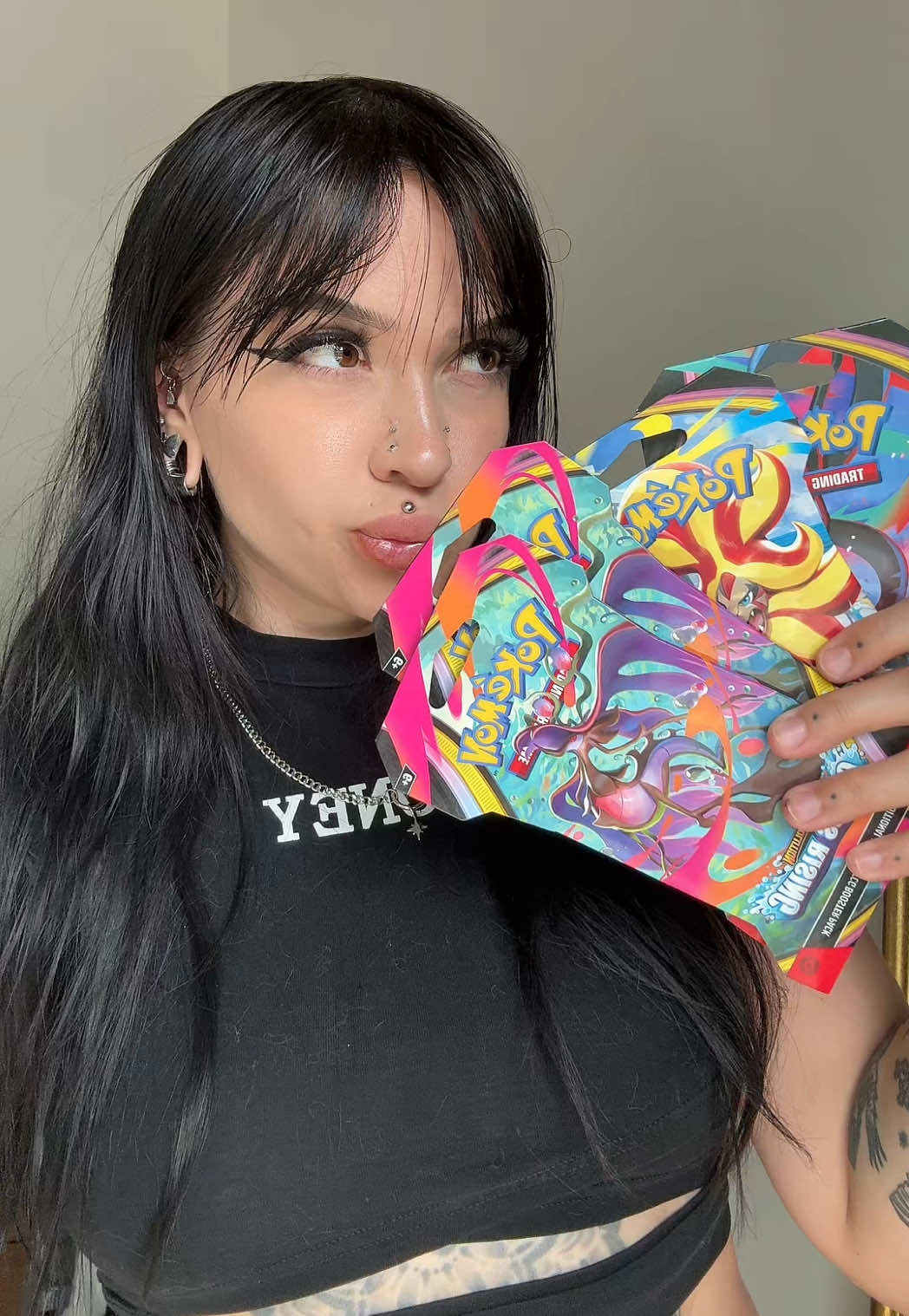 @Lunarfox_