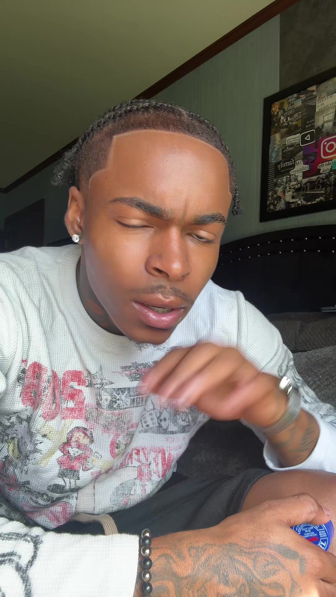 @YOUTUBER: VXNNY