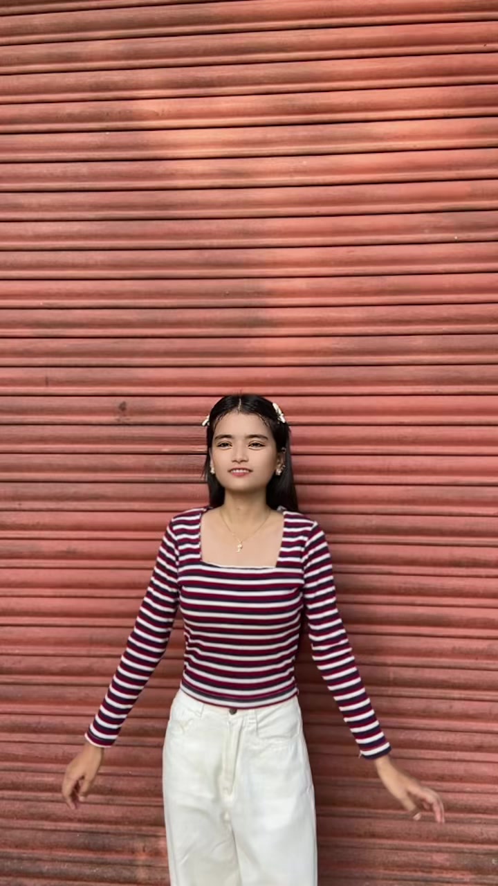 @𝗬𝗮𝘀𝗵𝘂🦚🦄