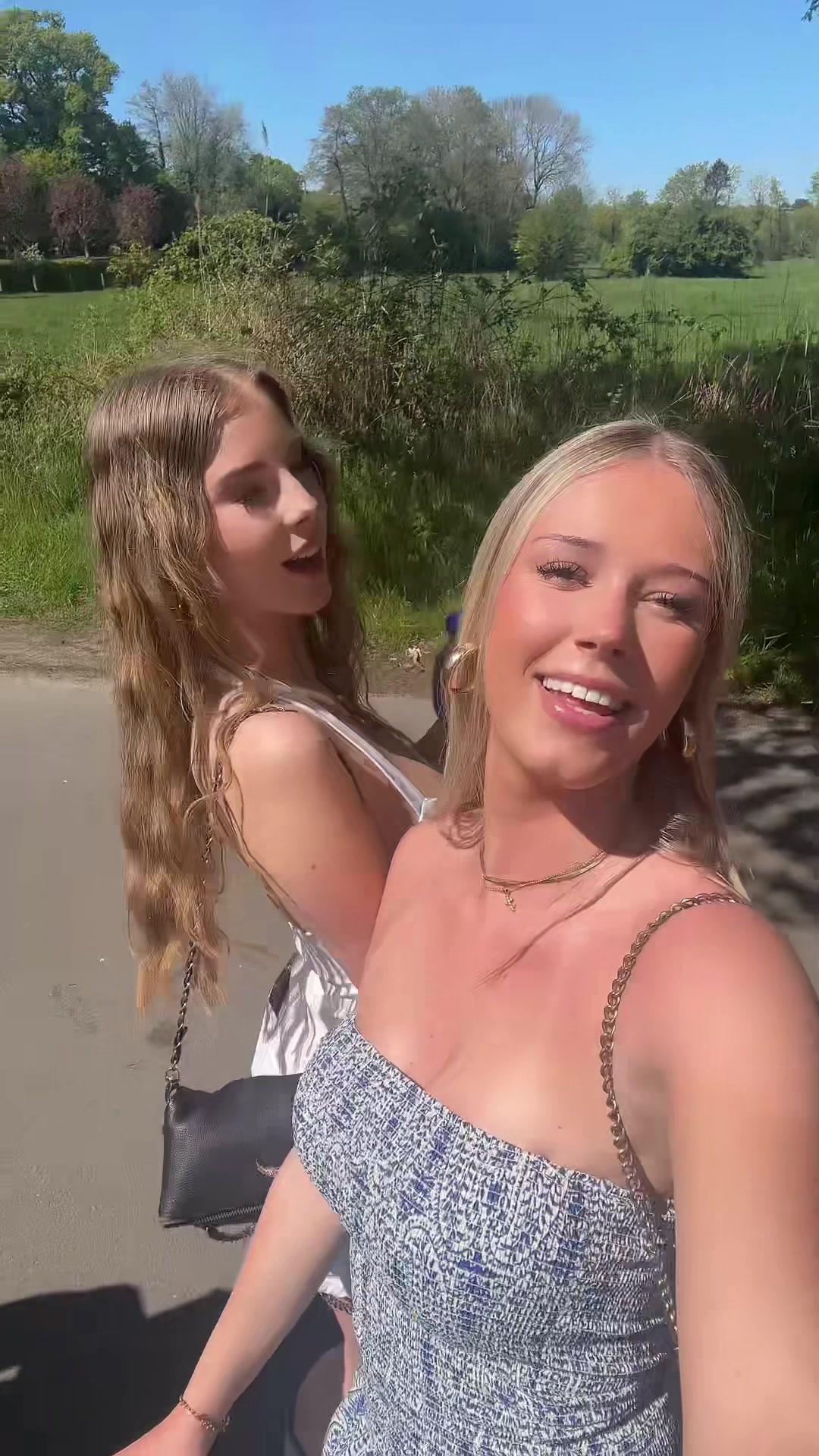 @Pati