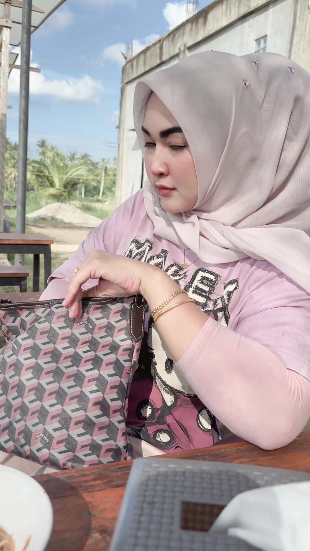 @Rara