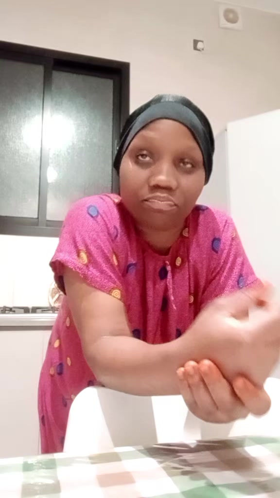 @husnah Hussein
