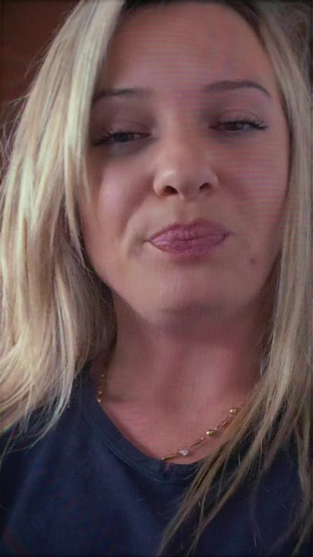 @Valentina