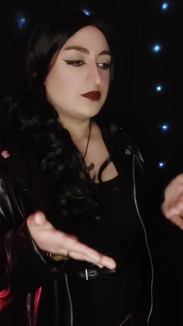 @MorbidQueen