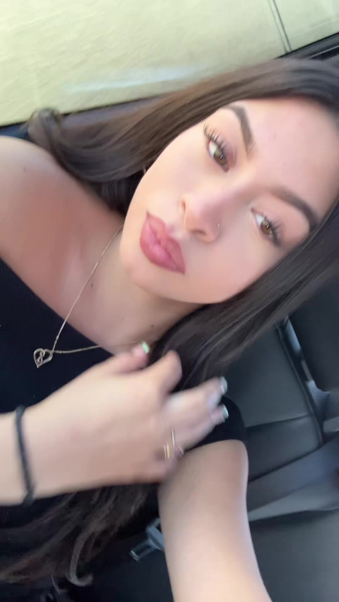 @ariel.menaa