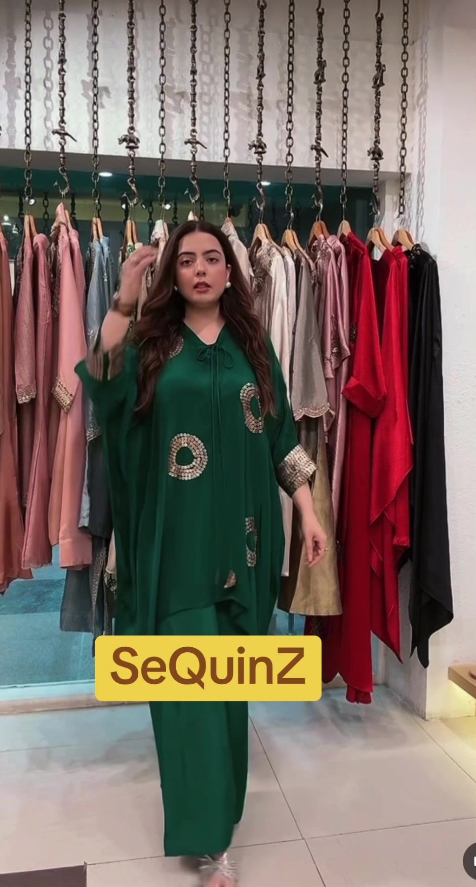 @sequinz_tribecamall