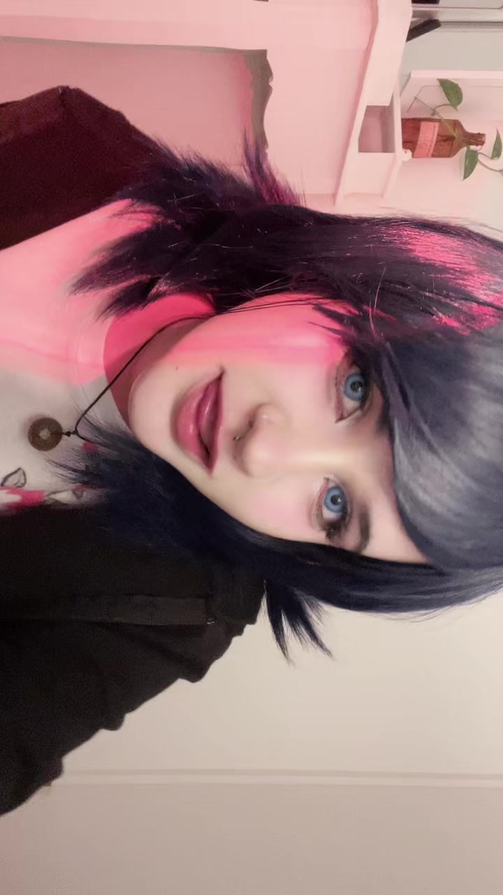 @Idella ༘ ⋆
