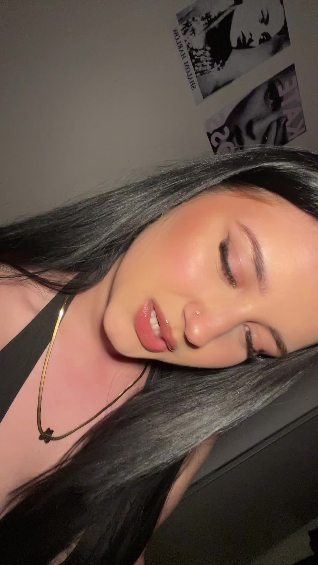 @𝐗𝐑𝐈𝐒𝐓𝐈𝐍𝐀🧘🏻&zwj;♀️