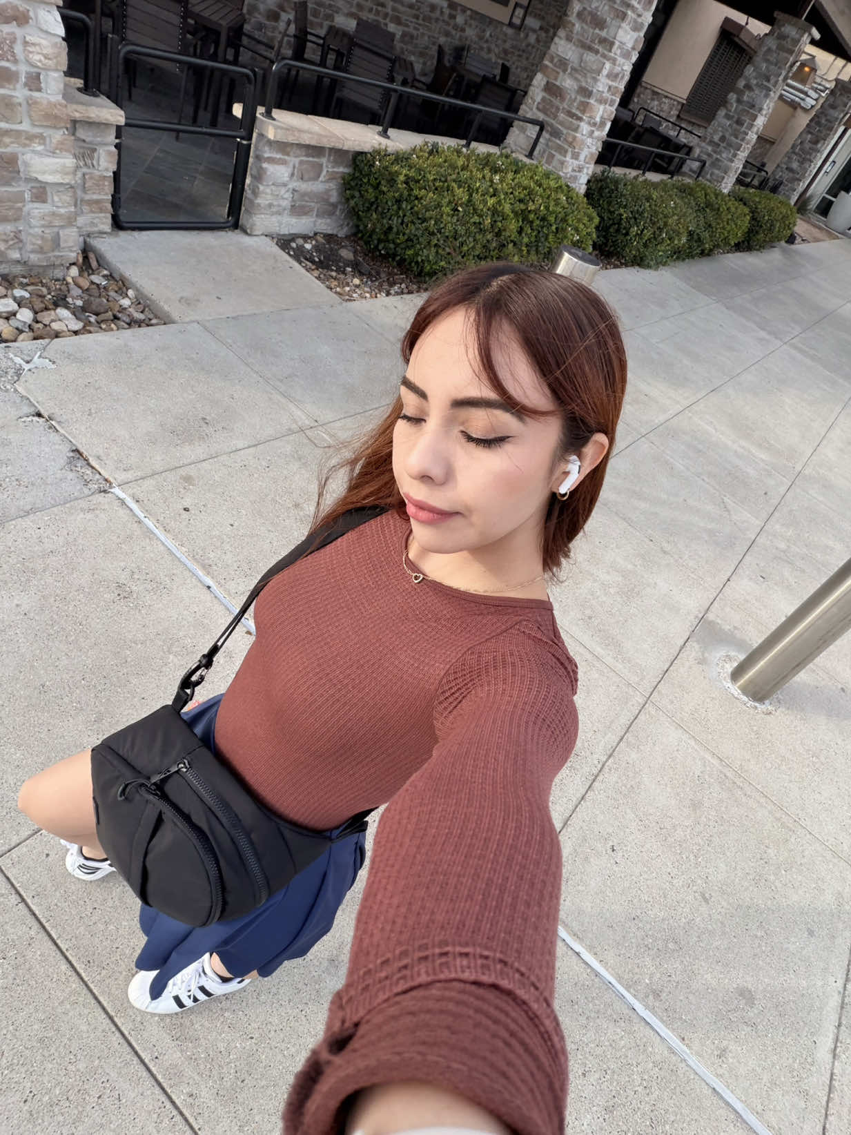 @gloss.by.val