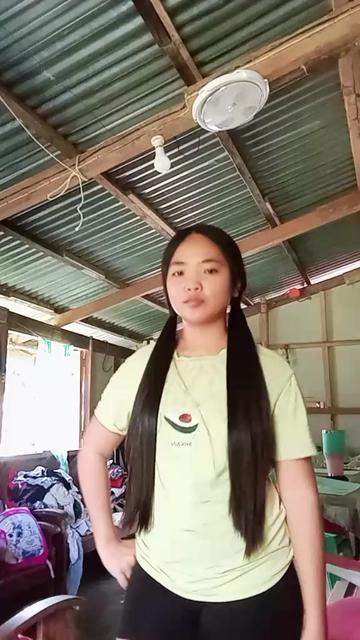 @Simple girl😉