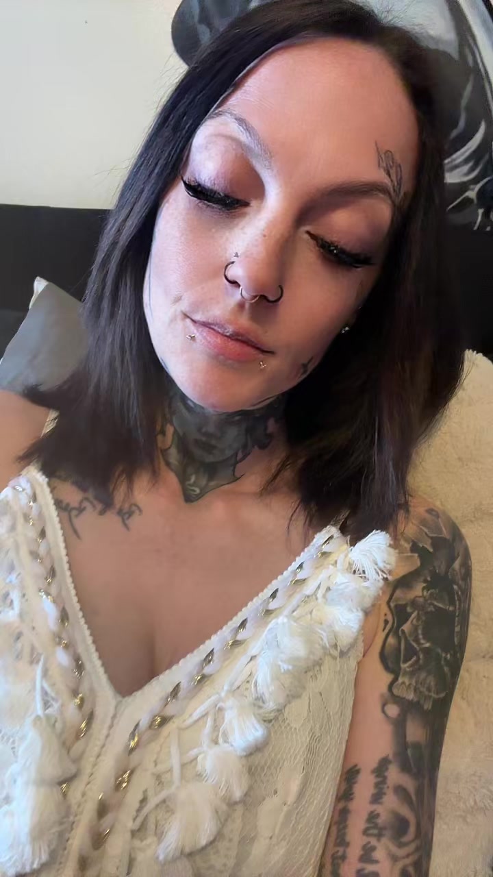 @CupcakeZ🧁