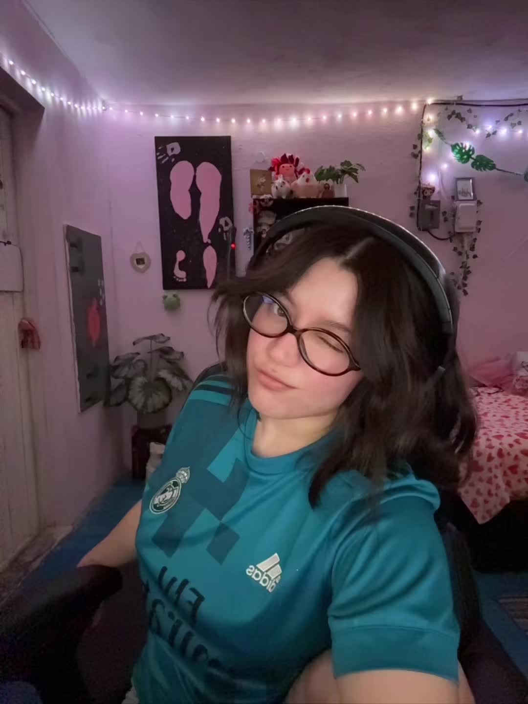 @Ery 🌟