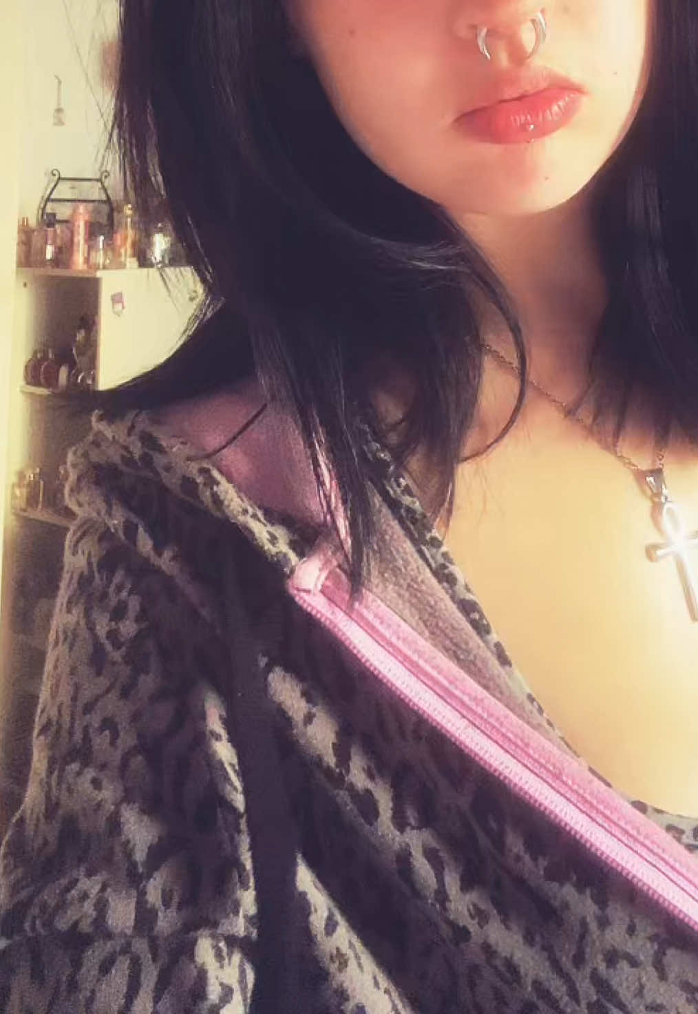@꩜