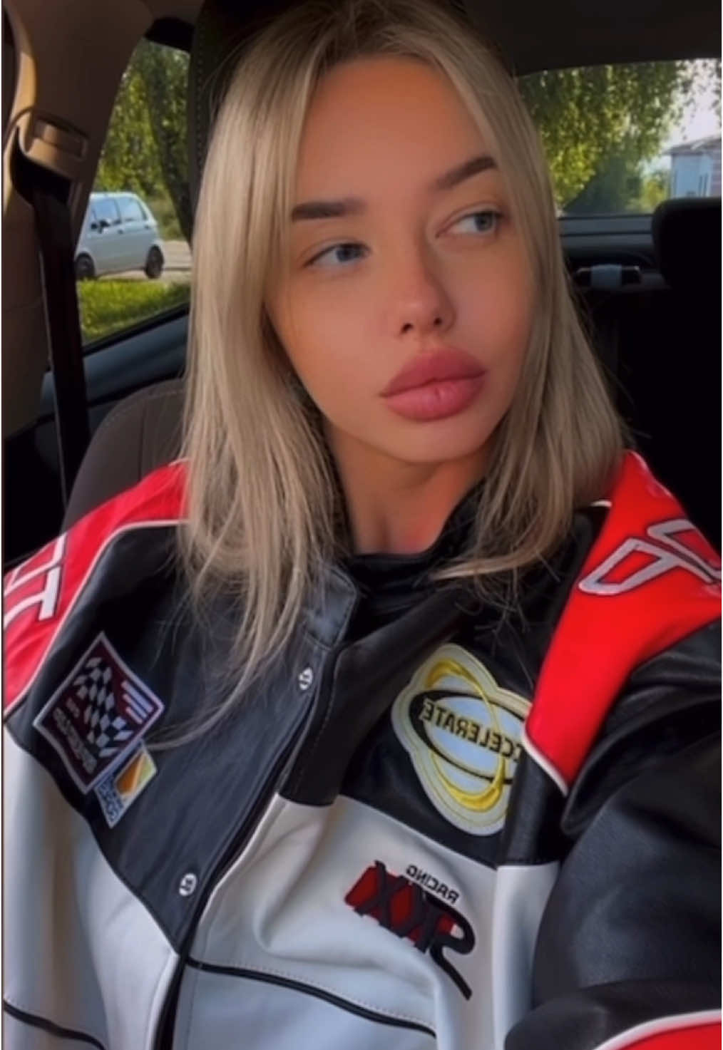 @Лилиан