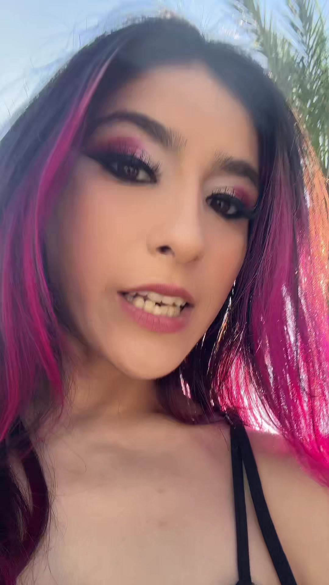 @𝔇𝔞𝔷𝔷♡︎
