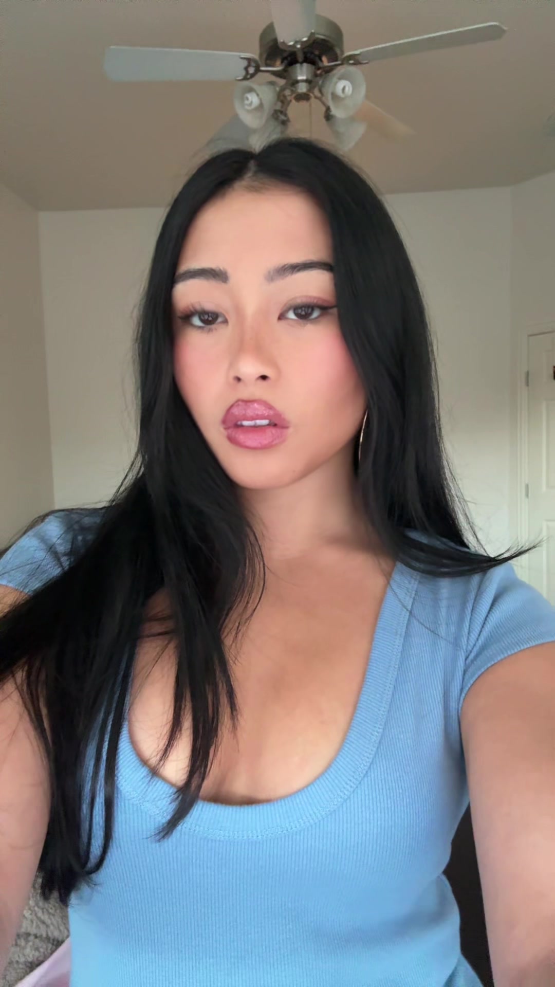 @Mini Mikaela🎀
