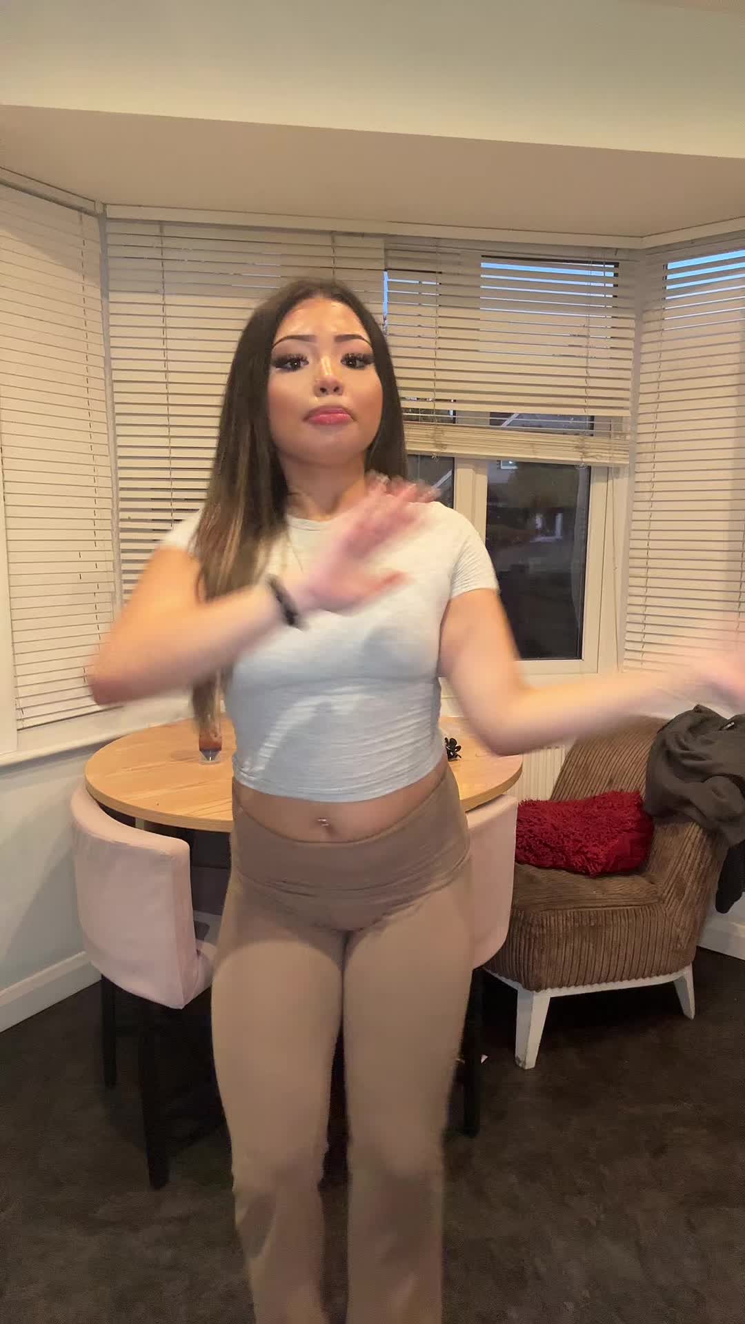 @anjelix2