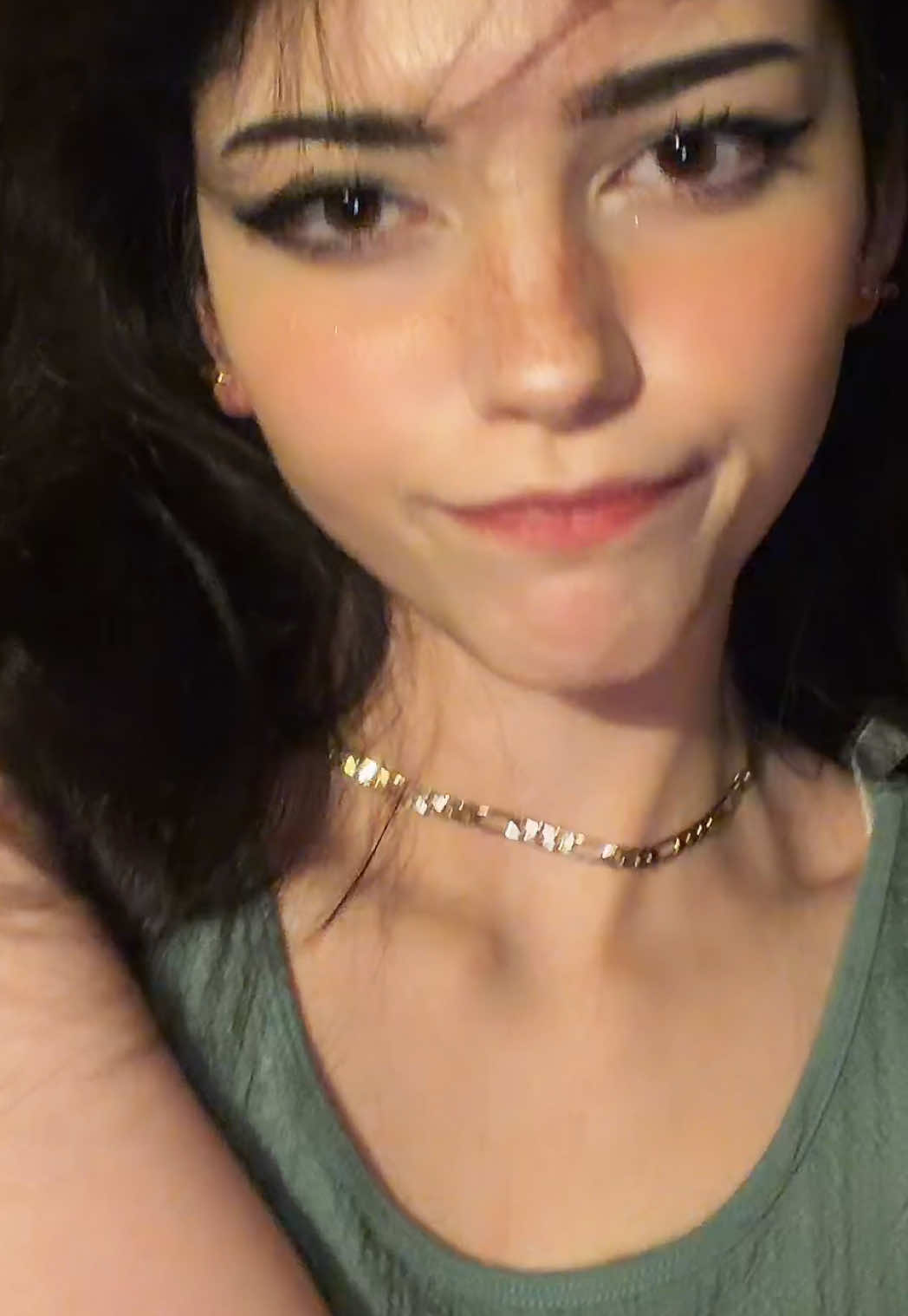 @VIOLET