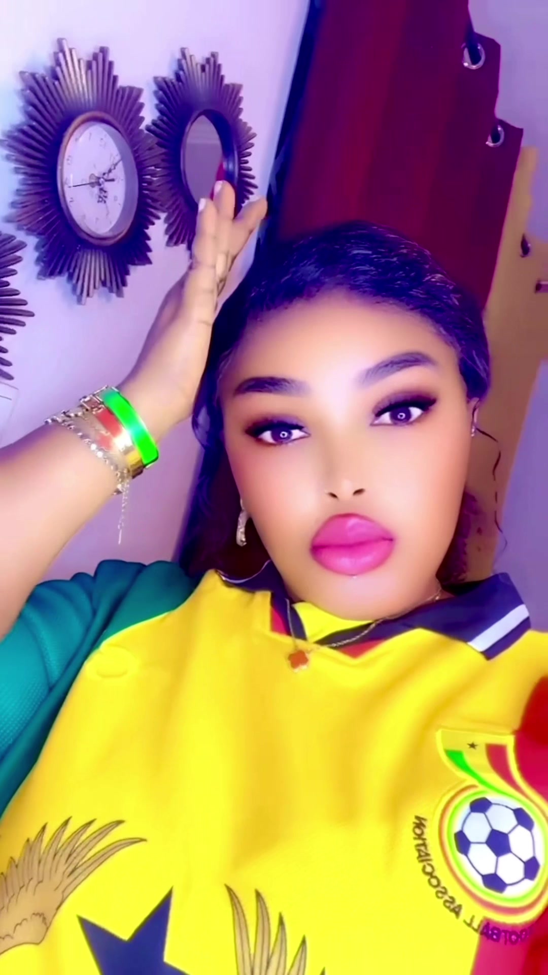 @🌺🦋Asor Sika💰Queeny❣️💫