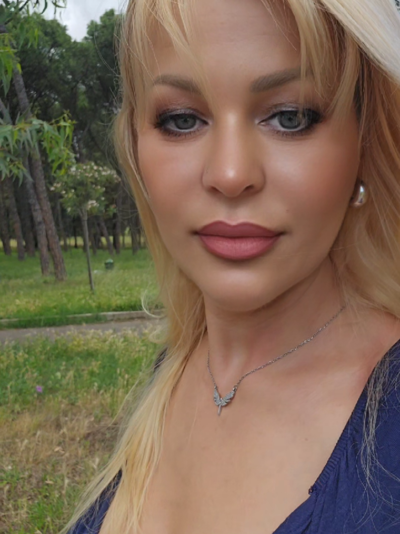@Anamaria🇷🇴🇮🇹🦂
