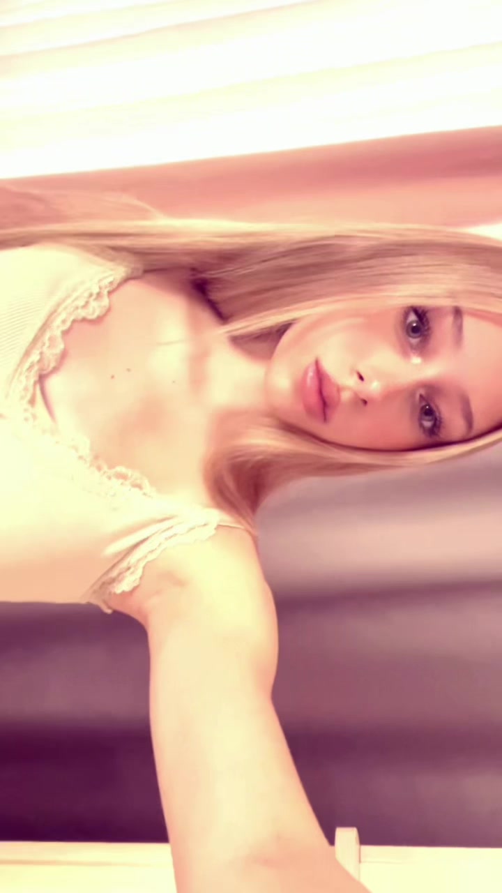 @Элечка👼🏽