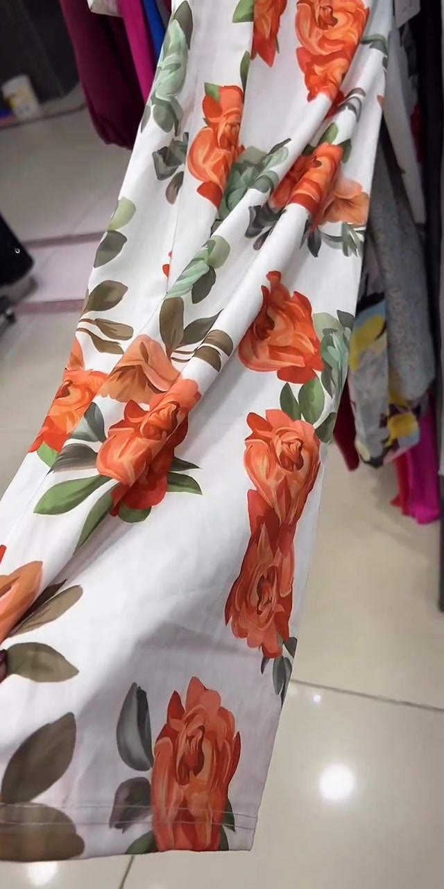 @ads__closet